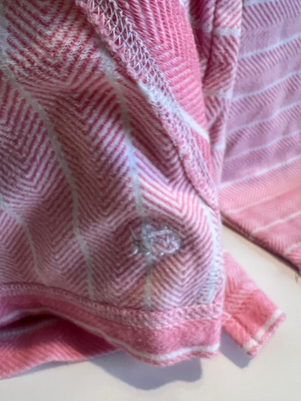 Southern Tide Hooded Pink Striped V-Neck Hoodie Sweatshirt - Picture 3 of 5
